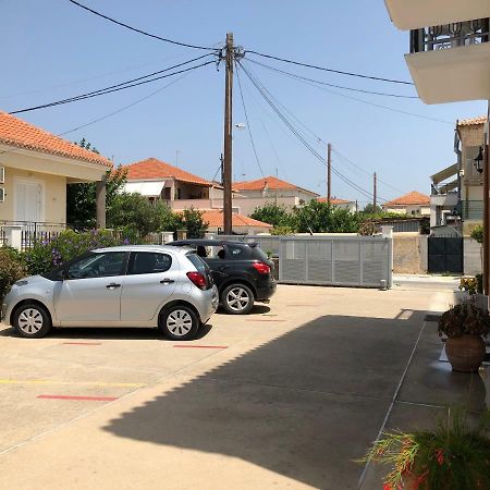 Mythos Suites-Dionysos Apartment Methoni  Bagian luar foto
